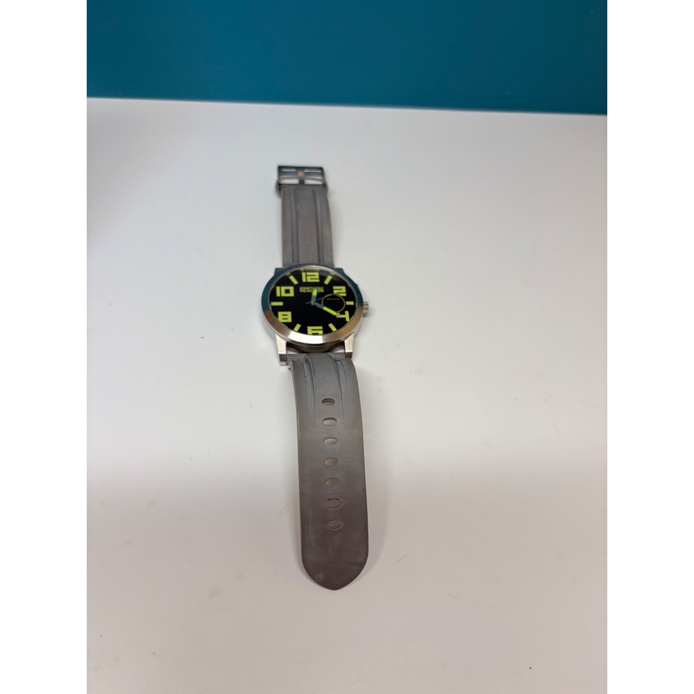 Kenneth Cole Reaction Mens Watch Silicone Strap Neon Yellow Black Need Battery